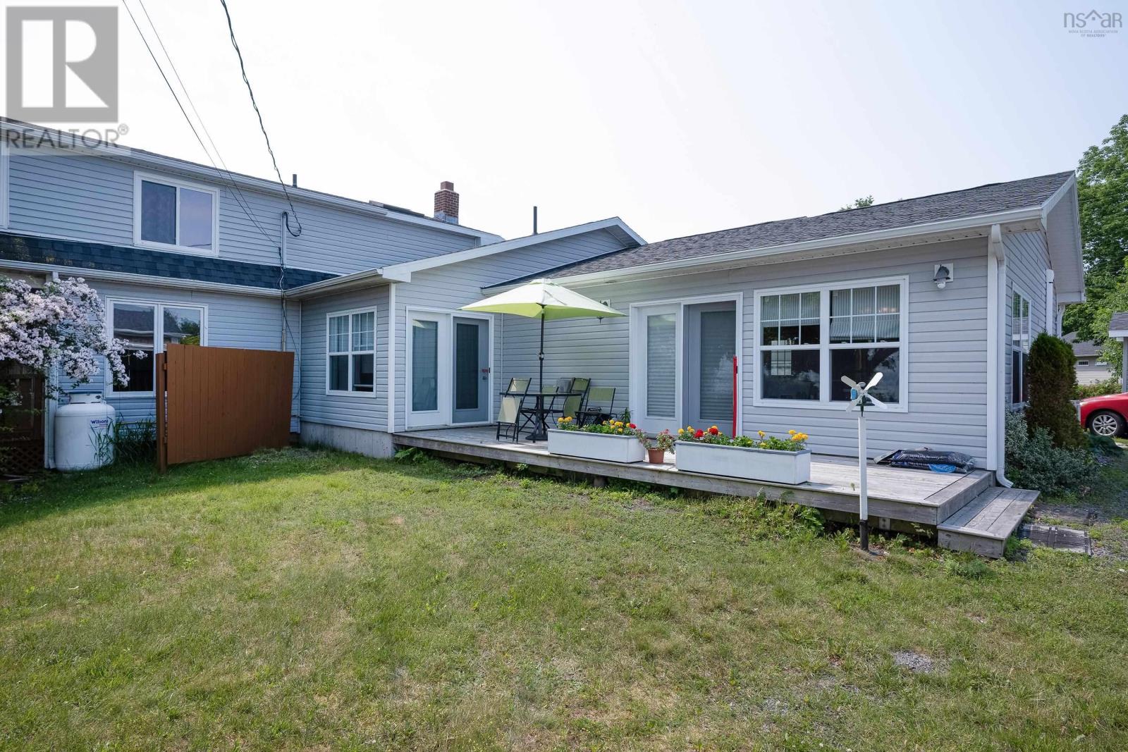 10790 & 10792 Pier Road Property Photo 2