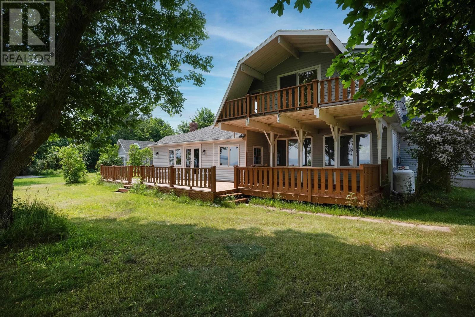 10790 & 10792 Pier Road Property Photo 3