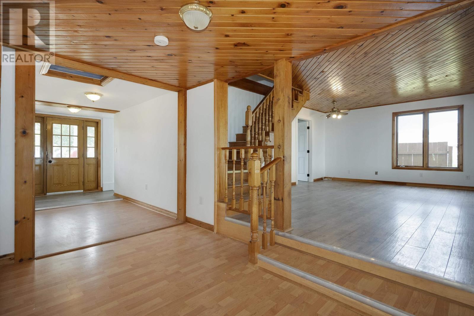10790 & 10792 Pier Road Property Photo 10