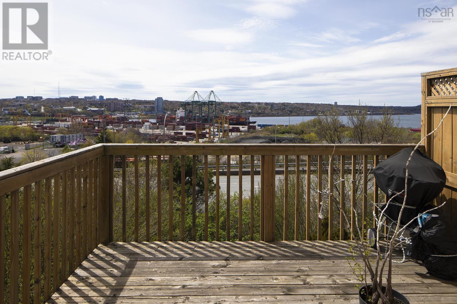 3836 Memorial Drive Property Photo 14