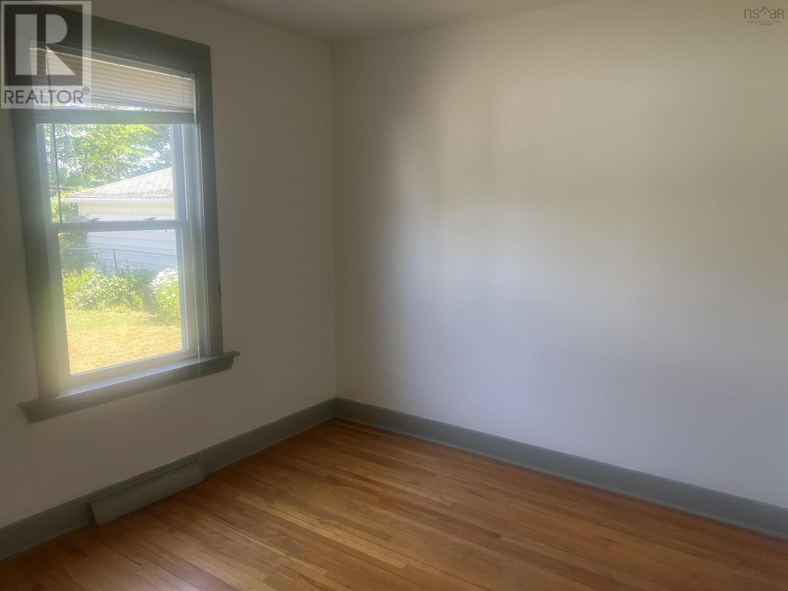 8 Orchard Road Property Photo 9