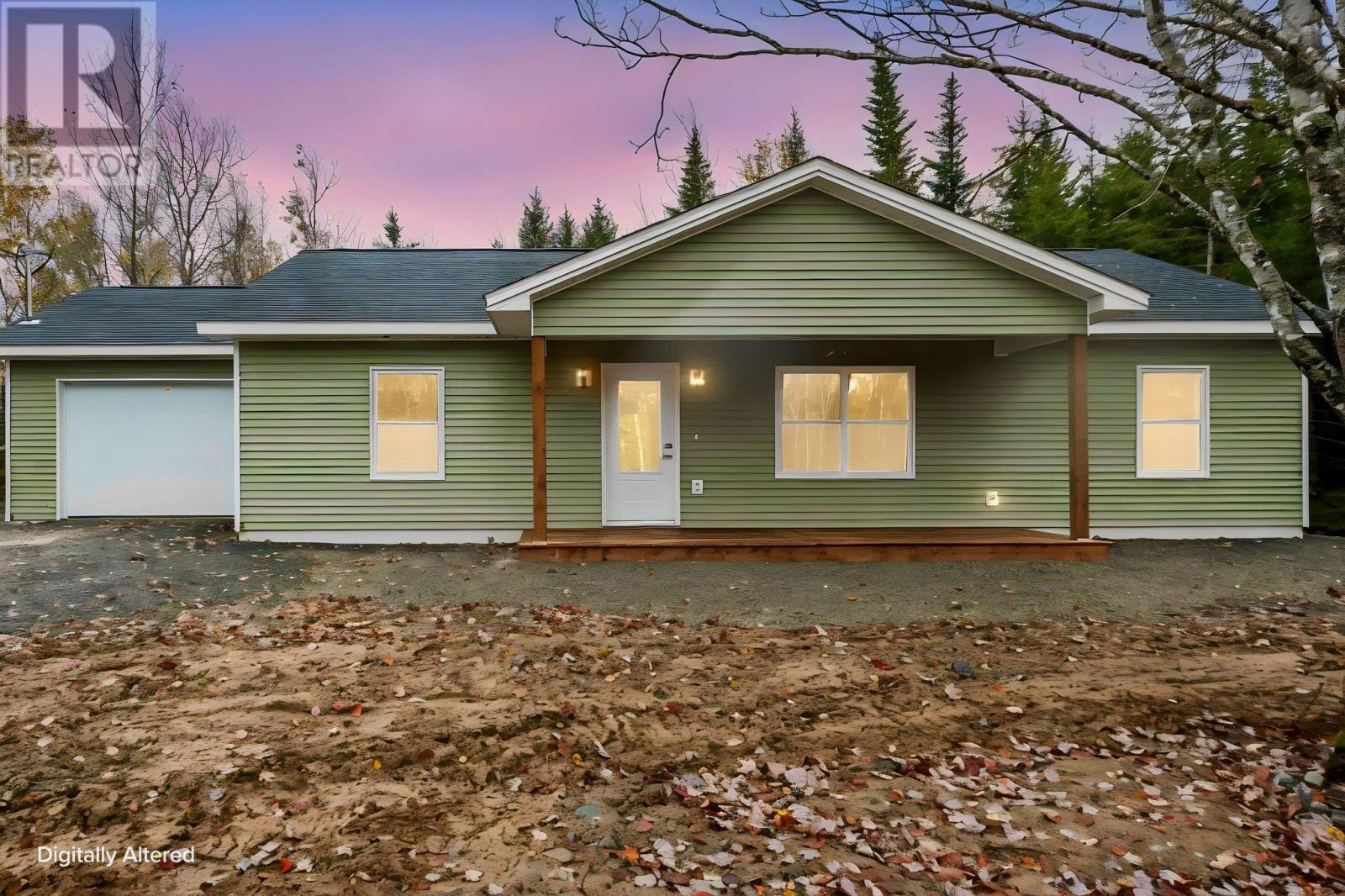 64 Explorer Loop Property Photo 1