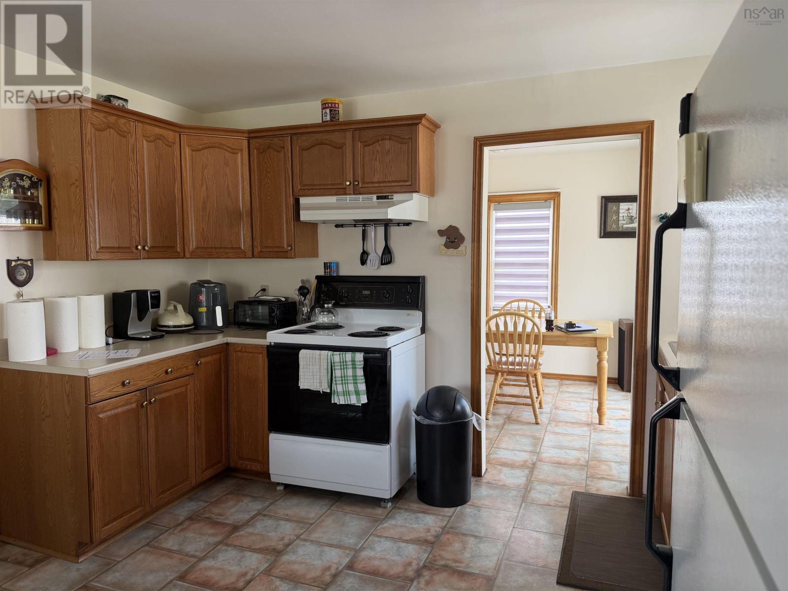 3643 Highway 209 Property Photo 4
