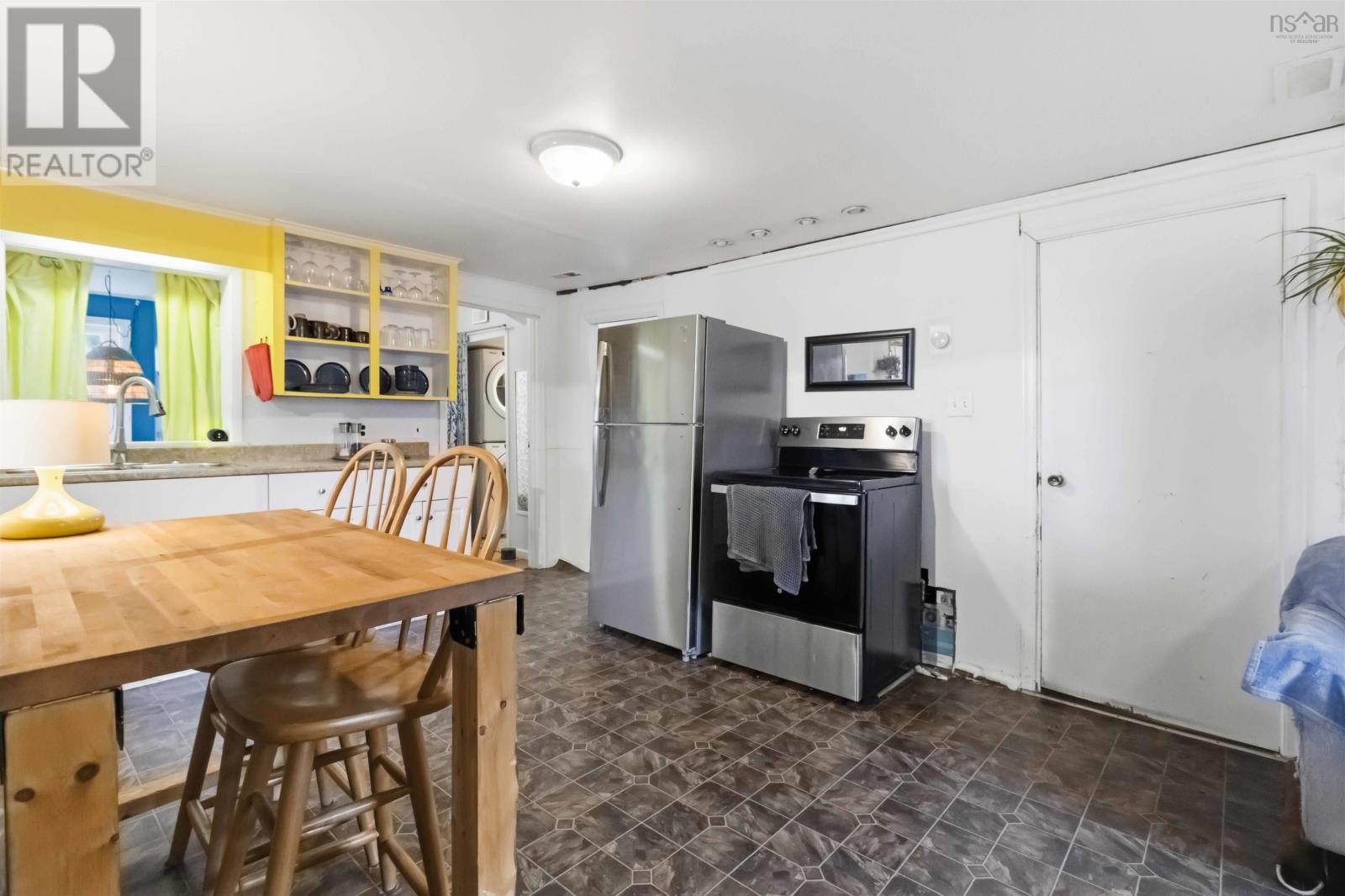 6629 St. Margaret's Bay Road Property Photo 11