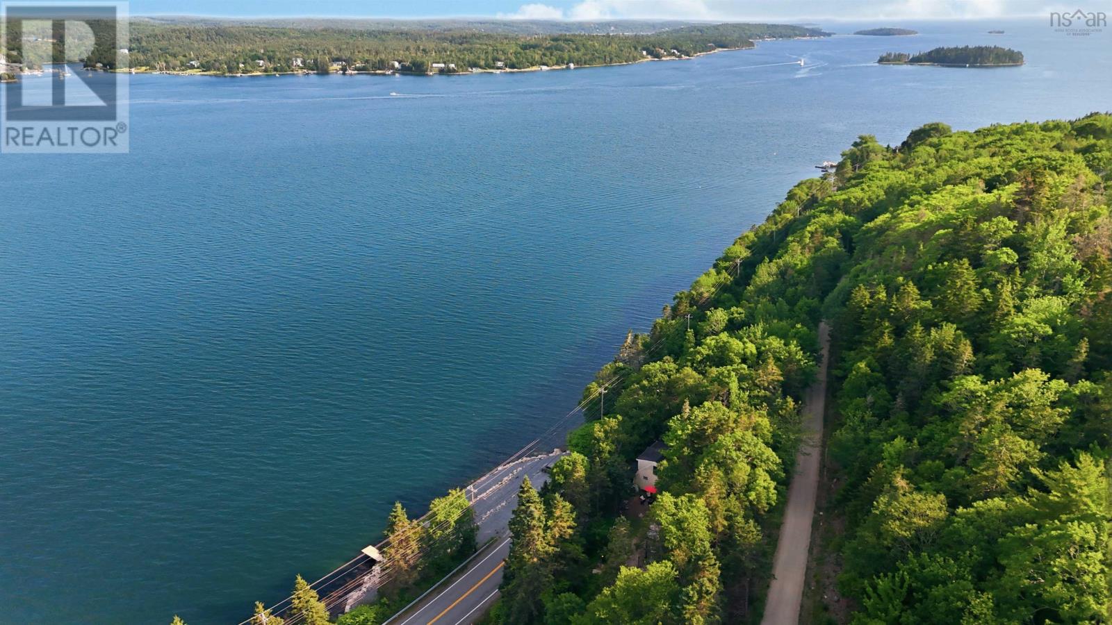 6629 St. Margaret's Bay Road Property Photo 28