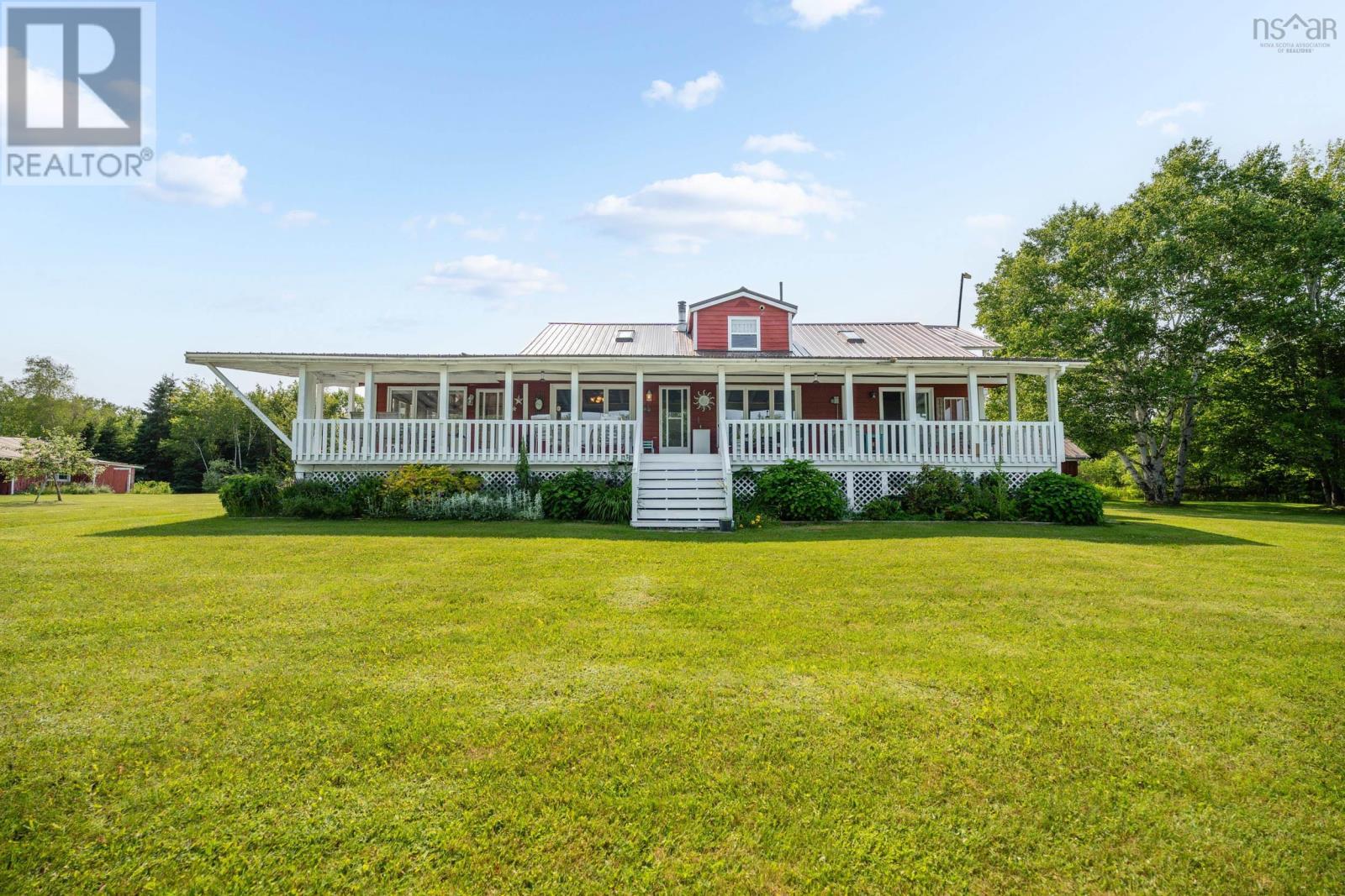 507 Pinevale Road Property Photo 3
