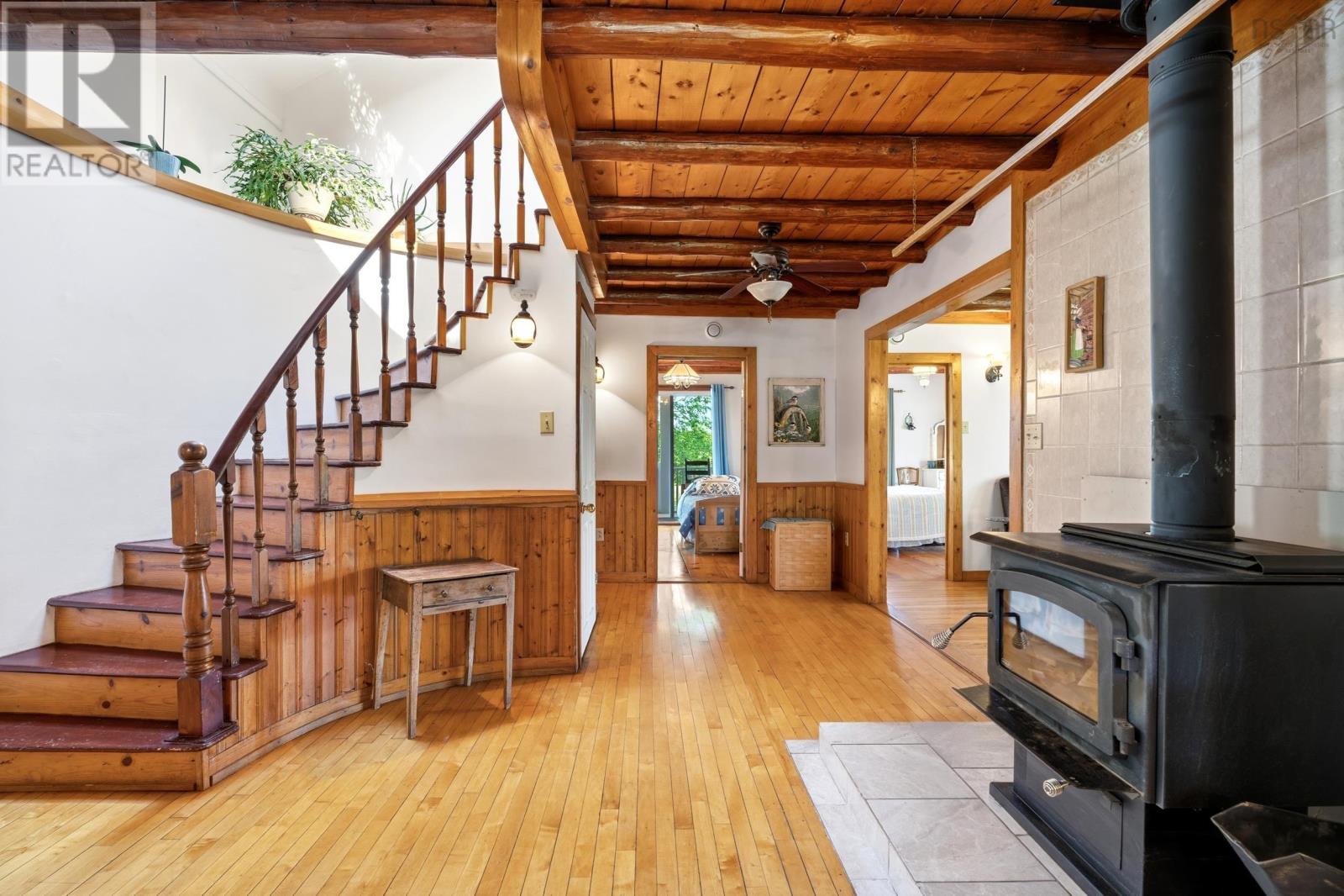 507 Pinevale Road Property Photo 8