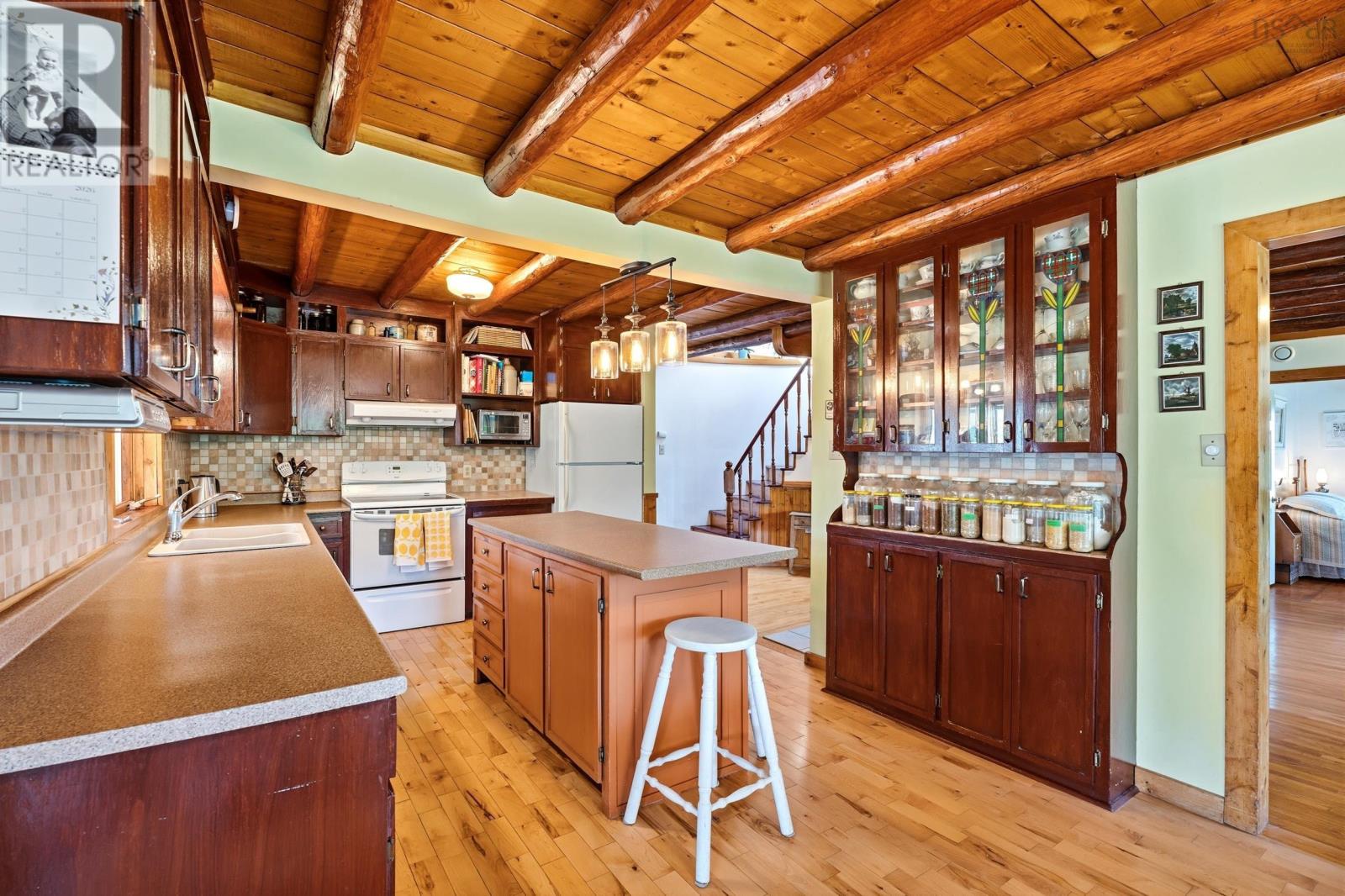 507 Pinevale Road Property Photo 12