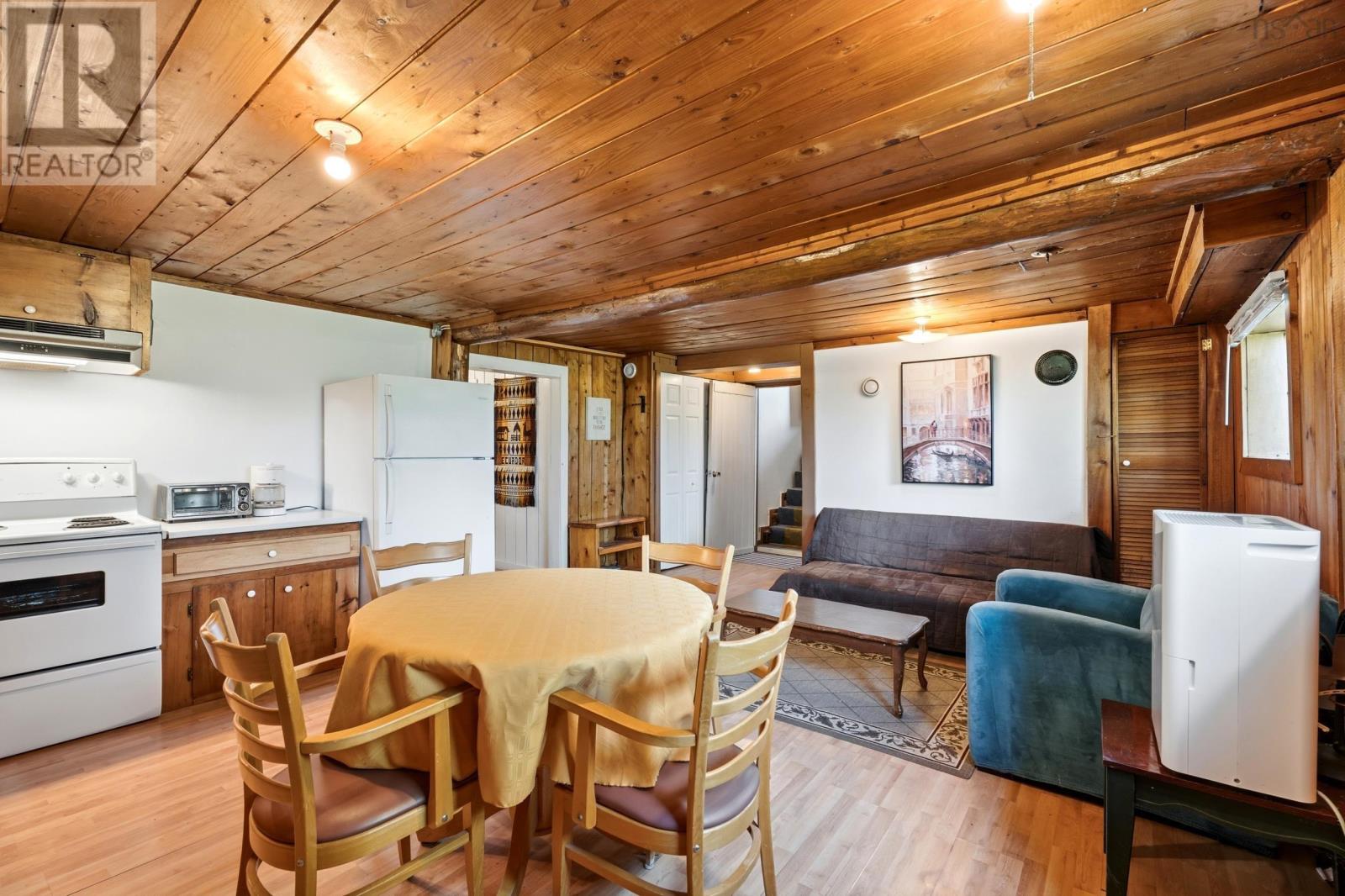 507 Pinevale Road Property Photo 32