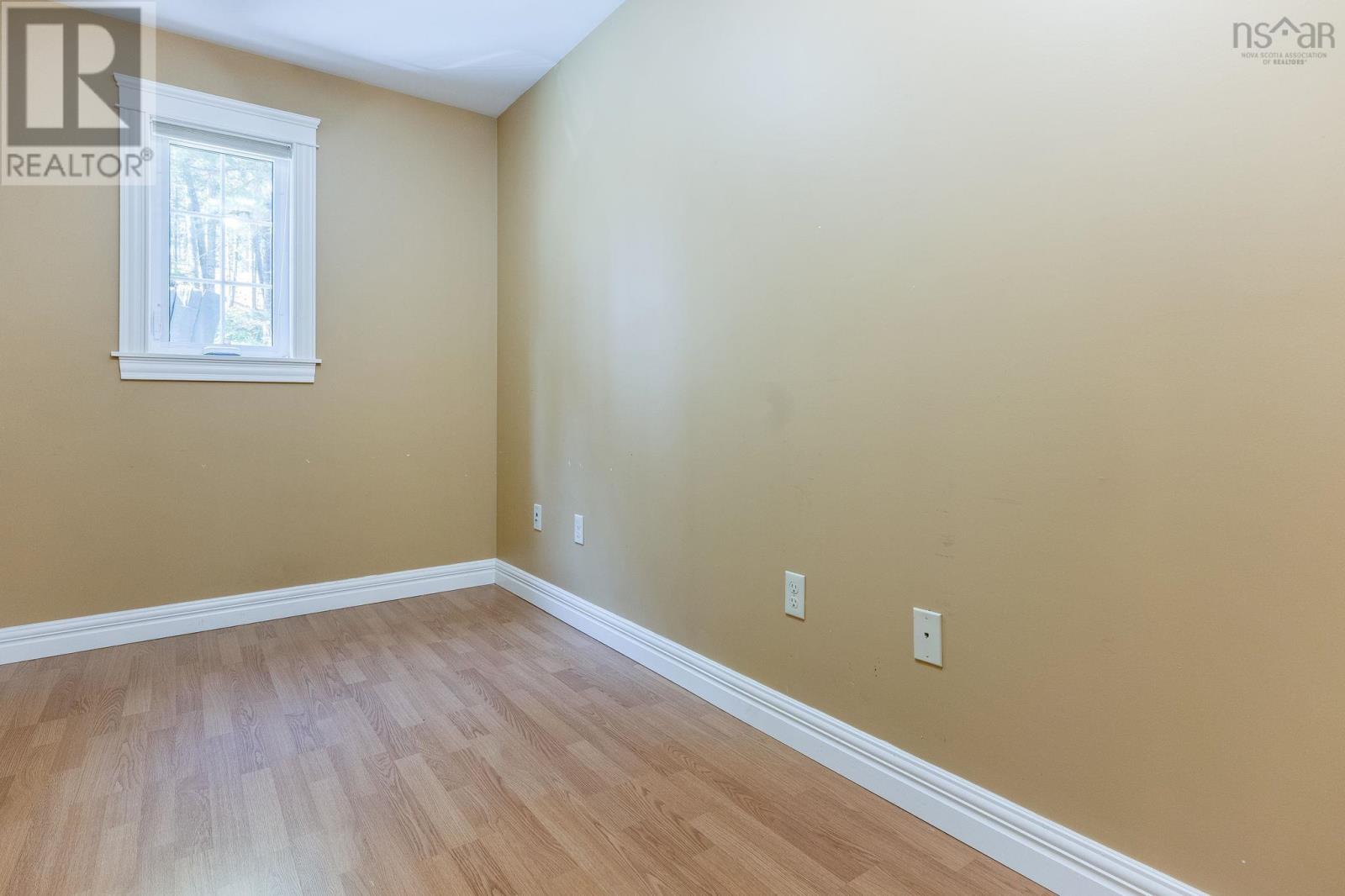2948 Borden Street Property Photo 5