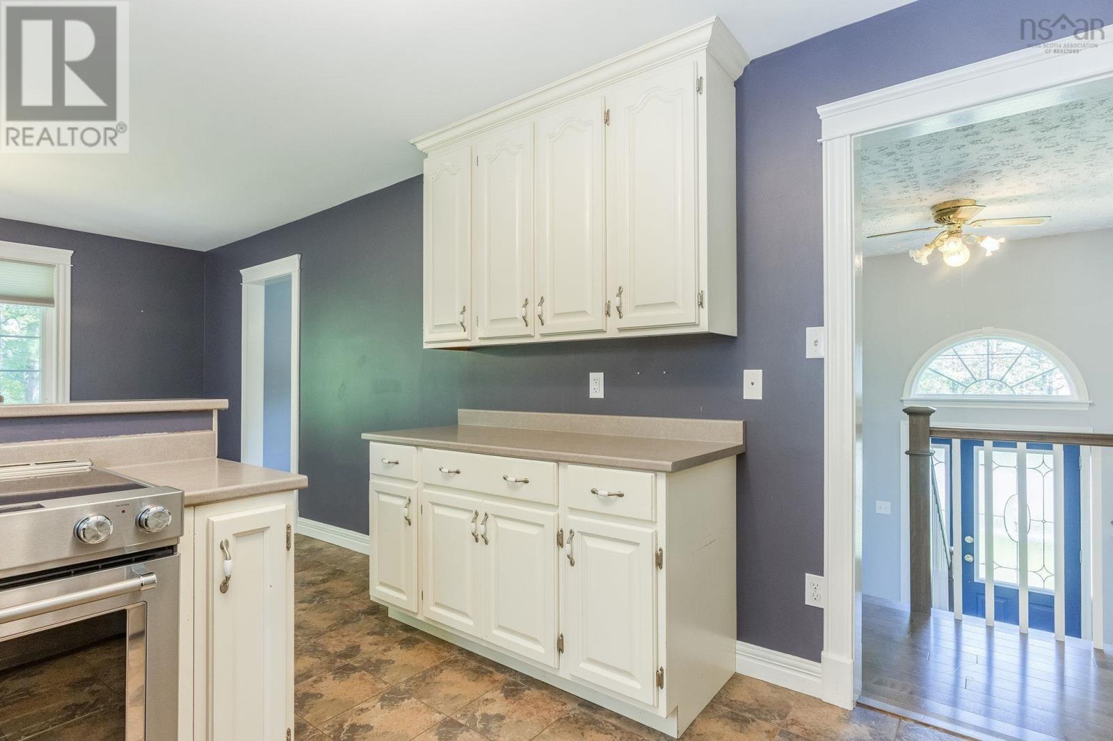 2948 Borden Street Property Photo 12