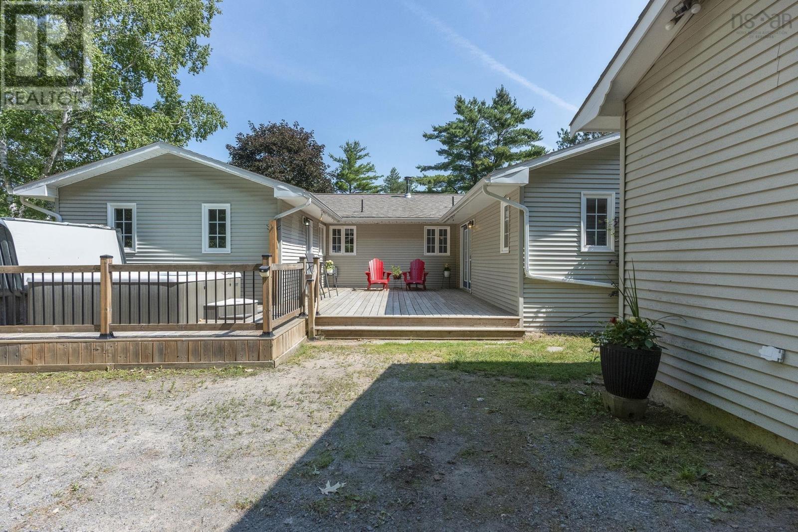 2948 Borden Street Property Photo 39