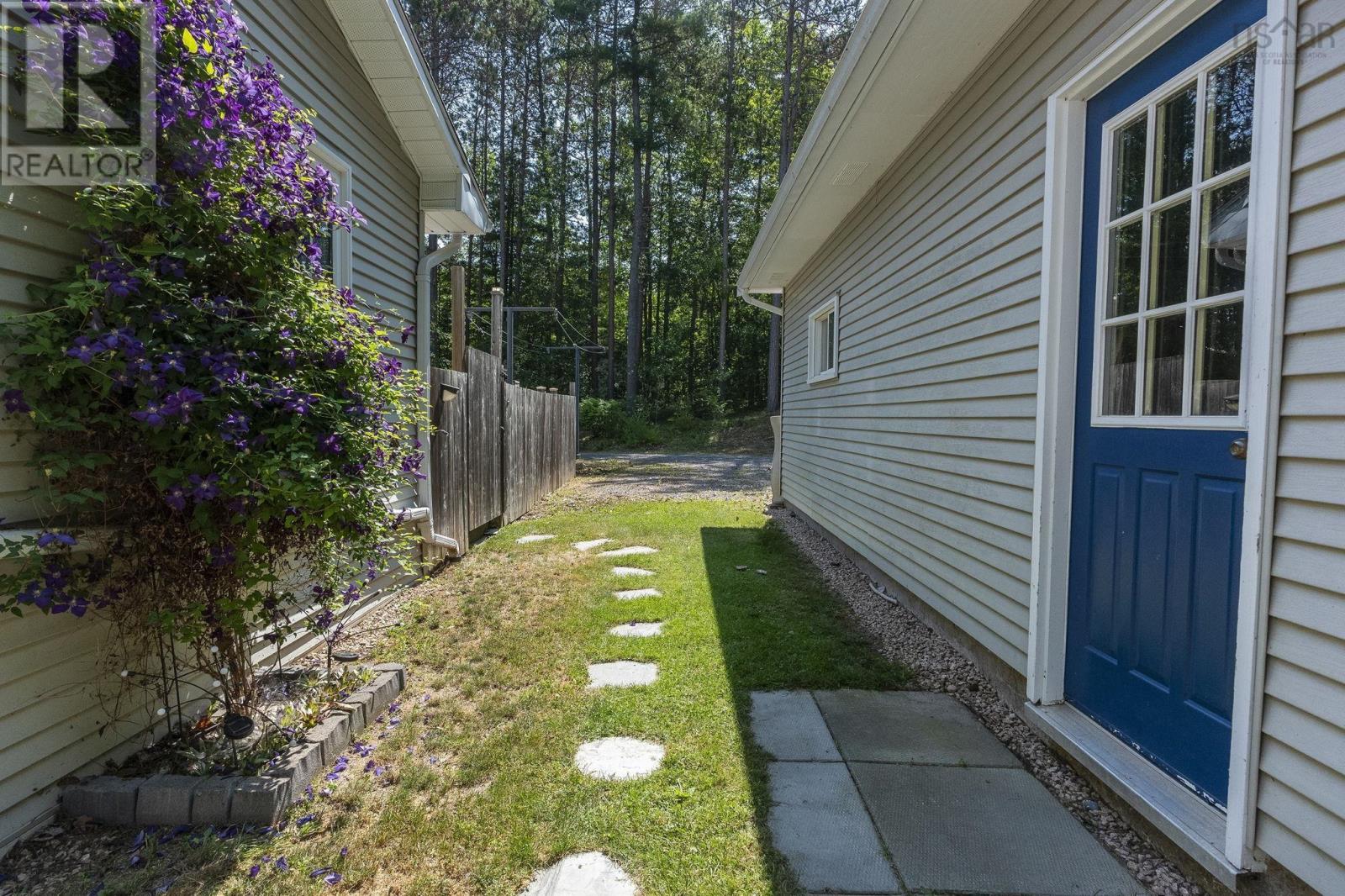2948 Borden Street Property Photo 41