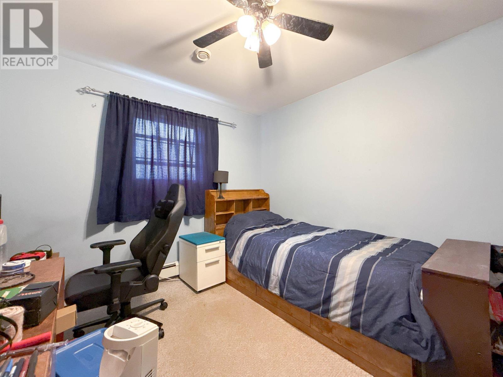 18 33 Glen Stewart Drive Property Photo 10
