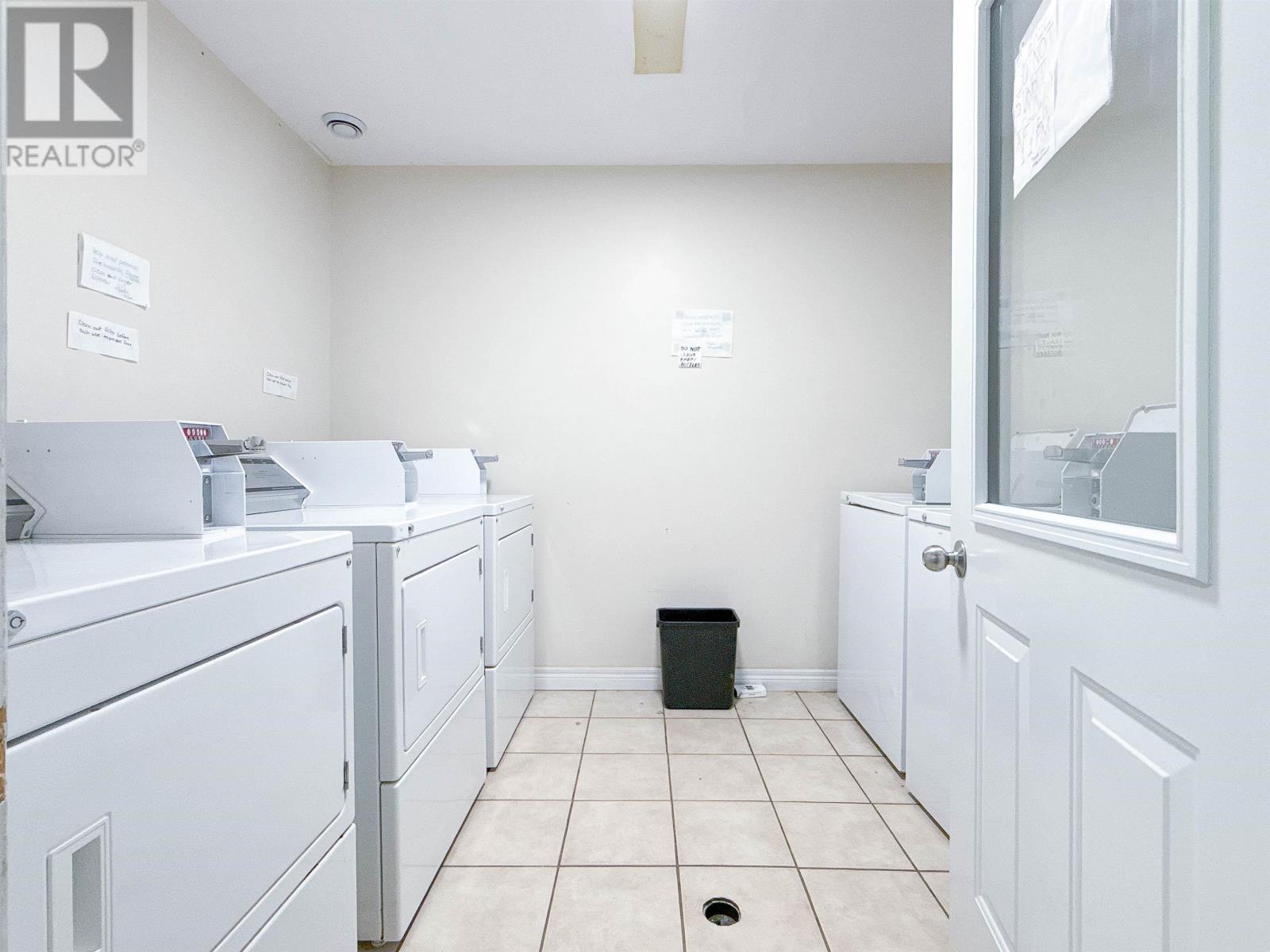 18 33 Glen Stewart Drive Property Photo 16