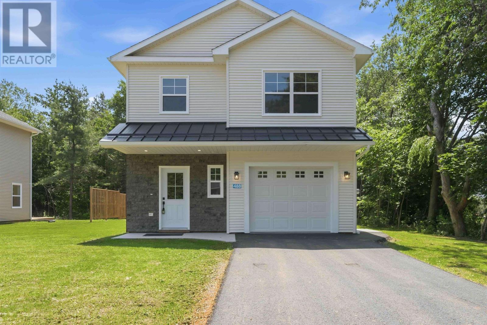 488 Bill Street Property Photo 2