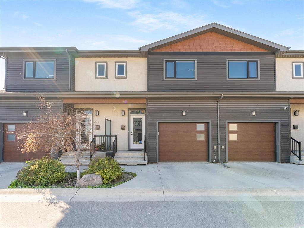 1404 388 Pipeline Road Property Photo 1