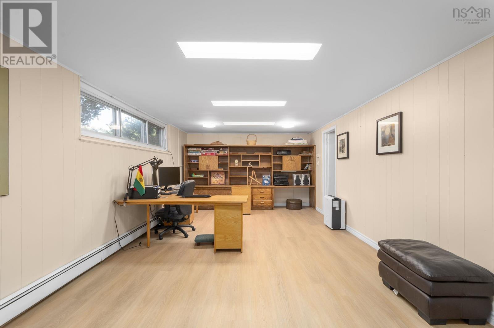 22 Northcliffe Lane Property Photo 32