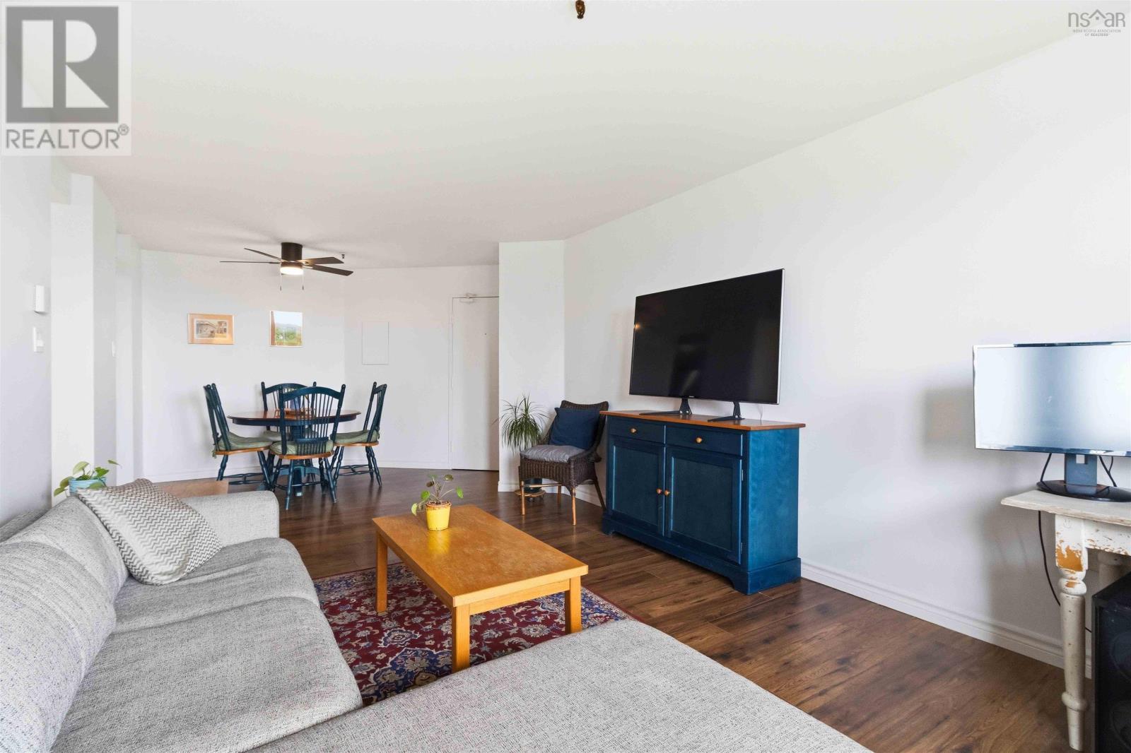 230 281 Windmill Road Property Photo 9