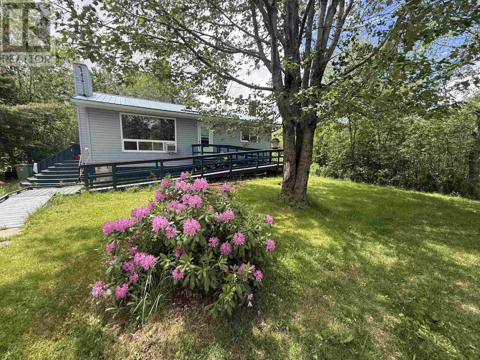 144 Highway 277 Property Photo 1