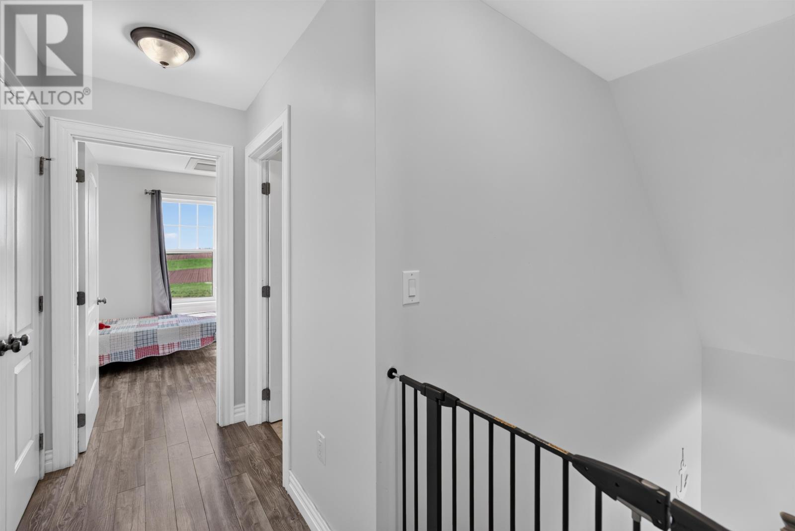 222 Camelot Property Photo 20