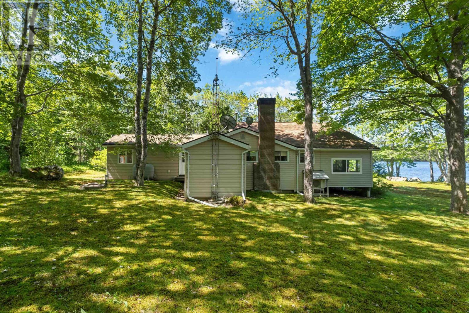 3021 Sissiboo Road Property Photo 4