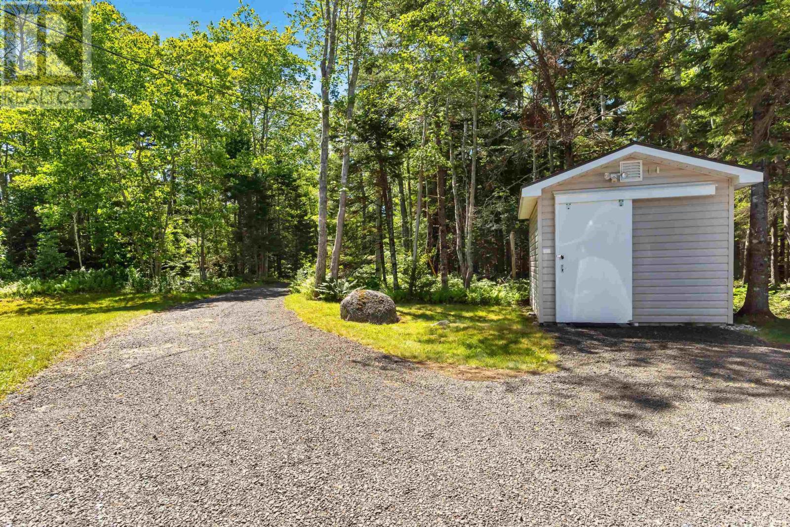 3021 Sissiboo Road Property Photo 7