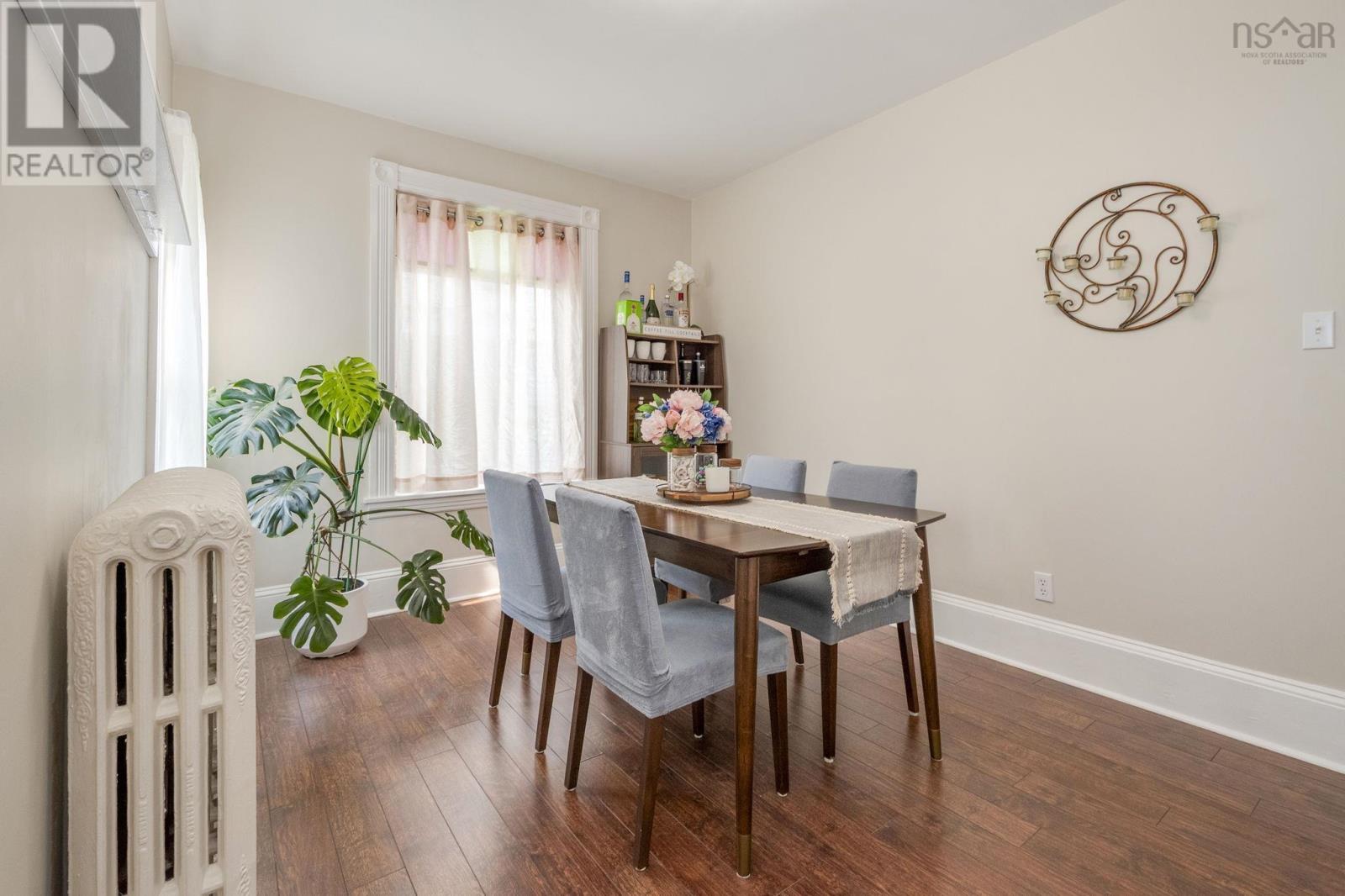 453 Pleasant Street Property Photo 14