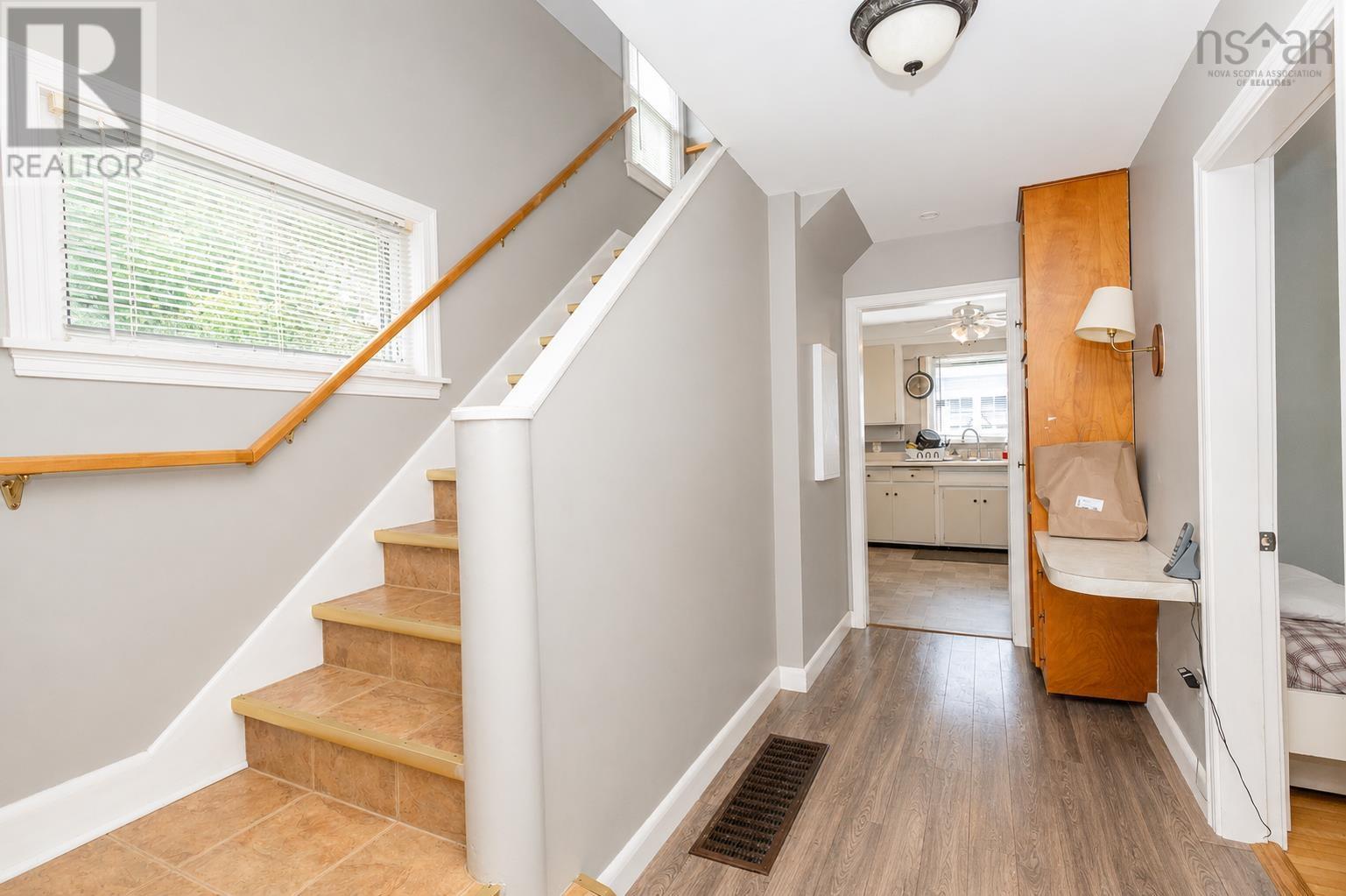 63 Sutherland Street Property Photo 14