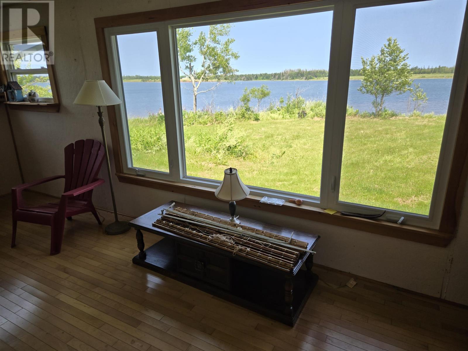44 Summer Village Road Property Photo 8