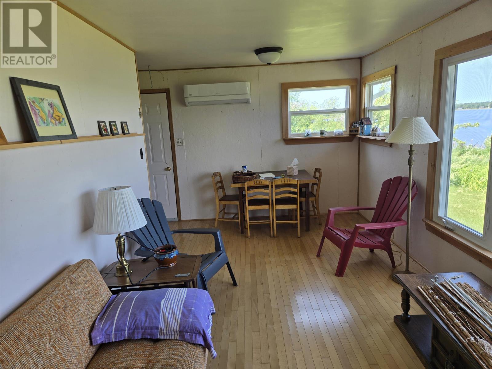 44 Summer Village Road Property Photo 9