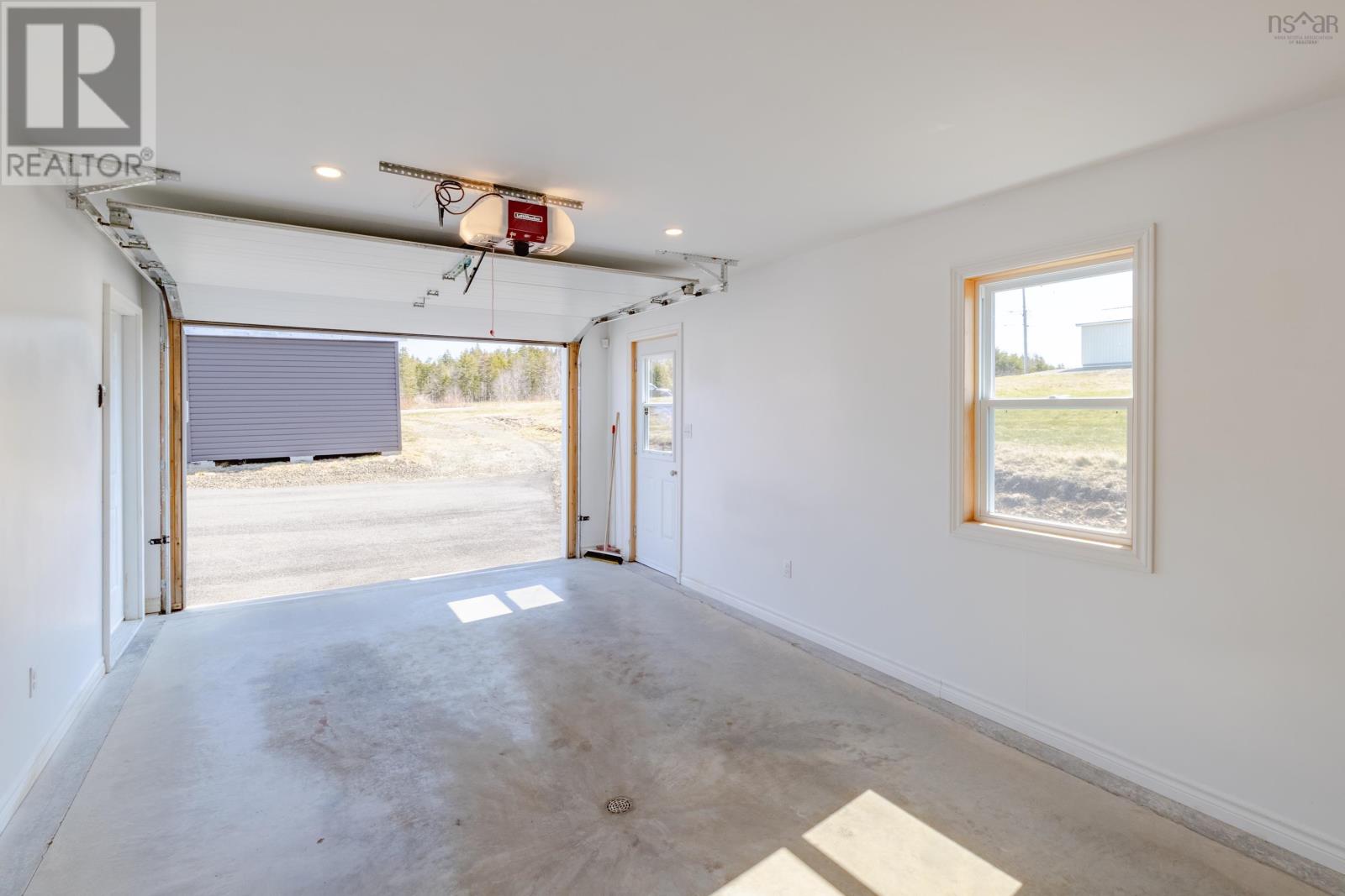 112 North Range Cross Road Property Photo 40