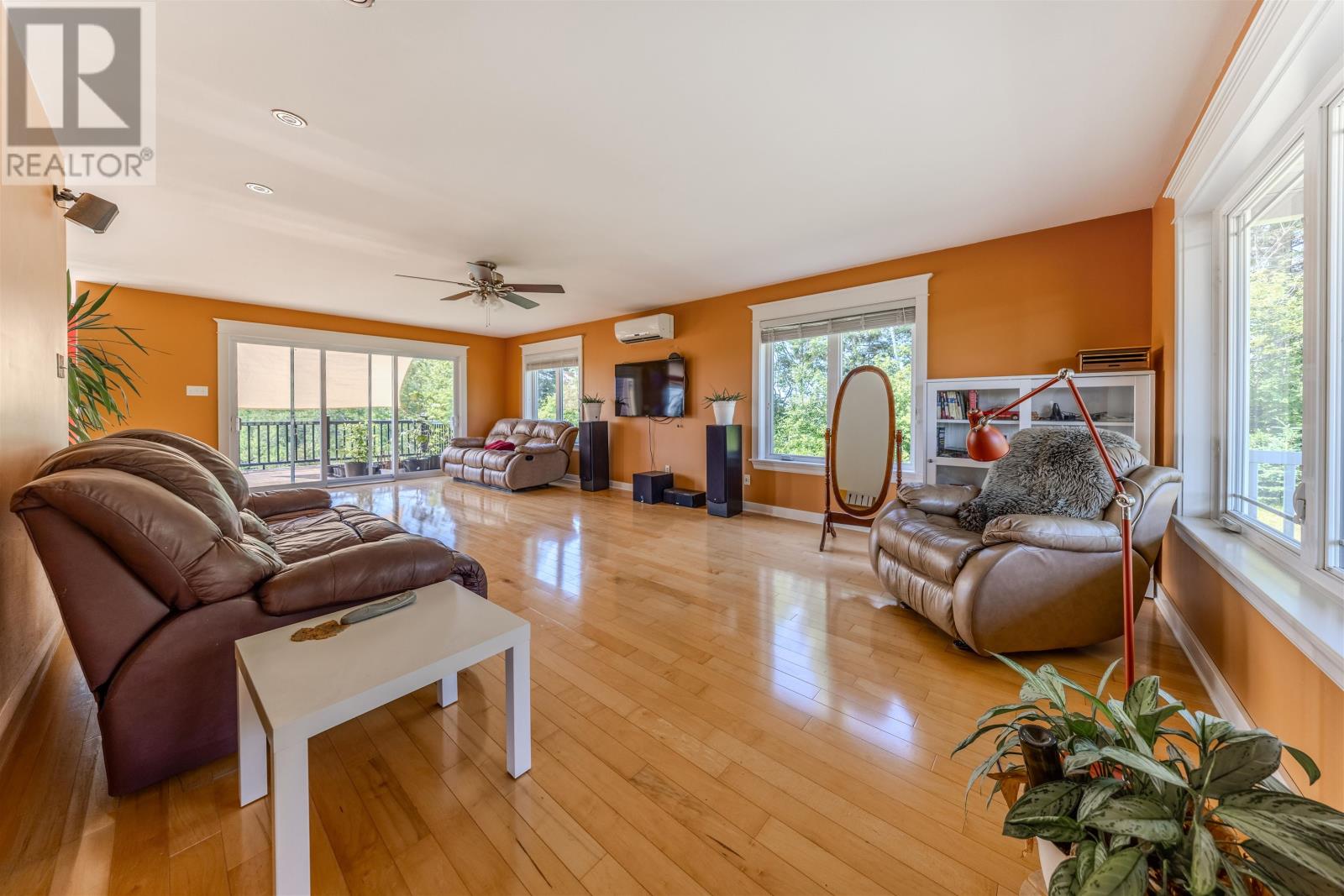 435 Stead Road Property Photo 7