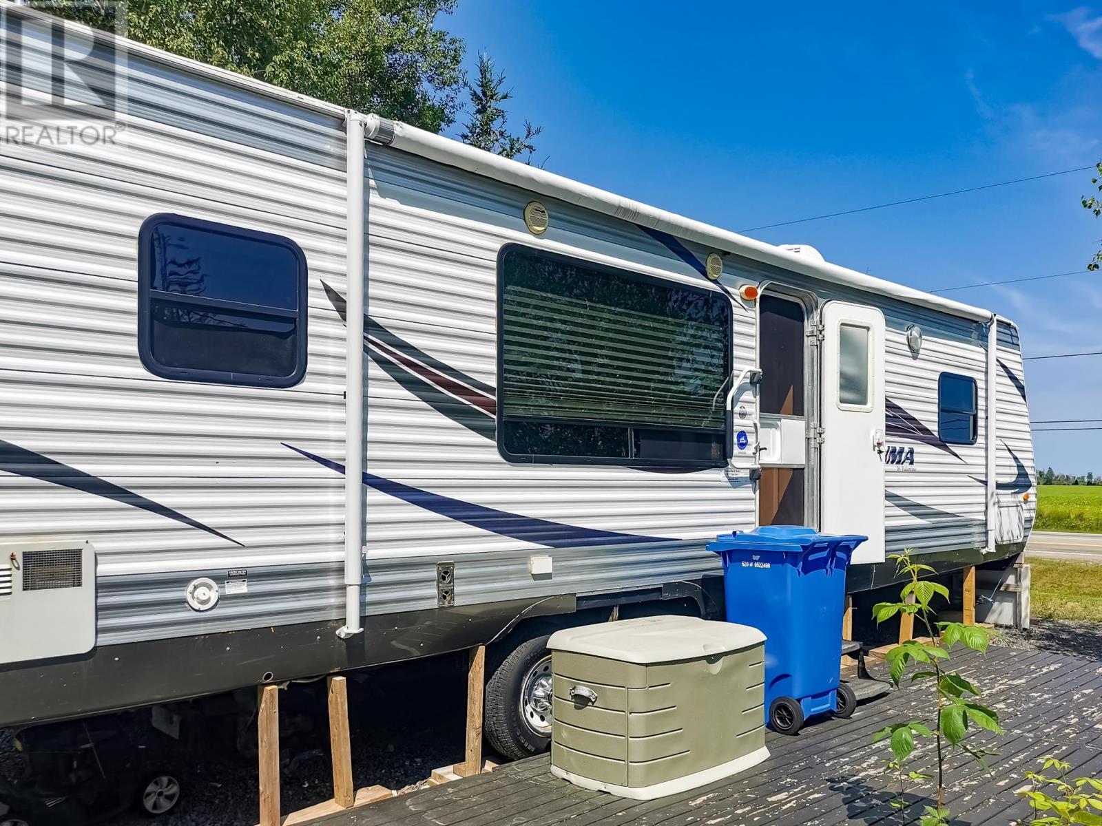 4906 Trans Canada Highway Property Photo 11