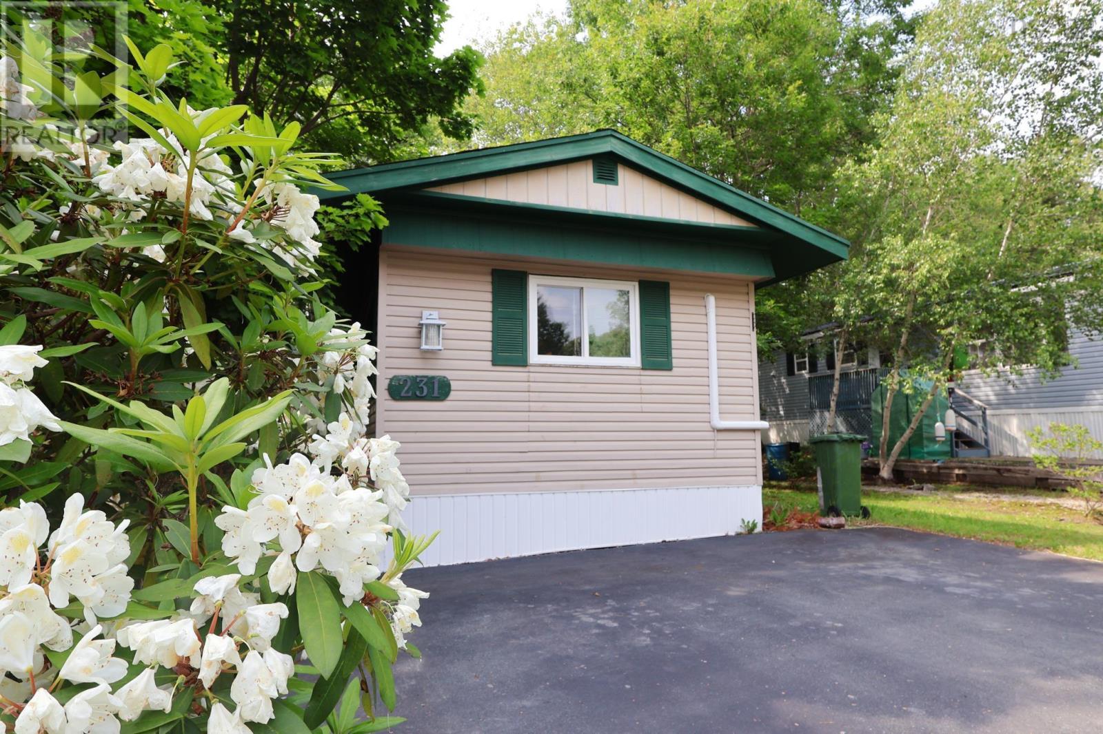 231 Seasons Drive Property Photo 1