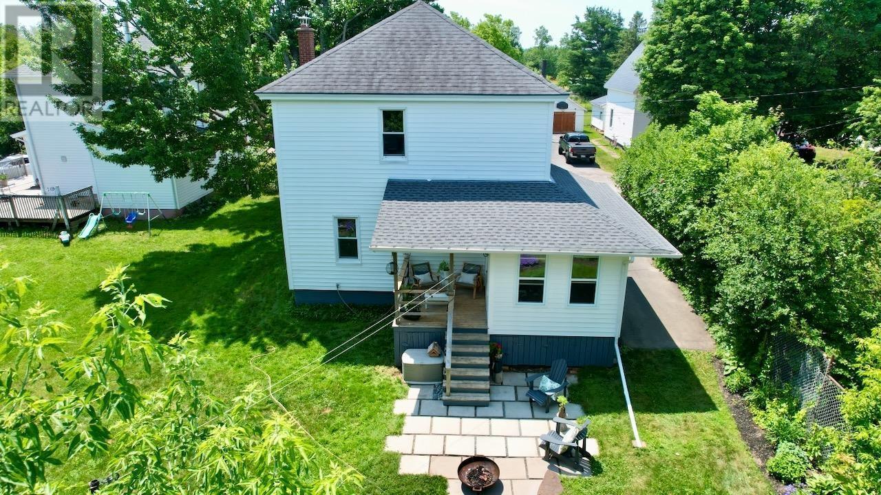 29 River Avenue Property Photo 7
