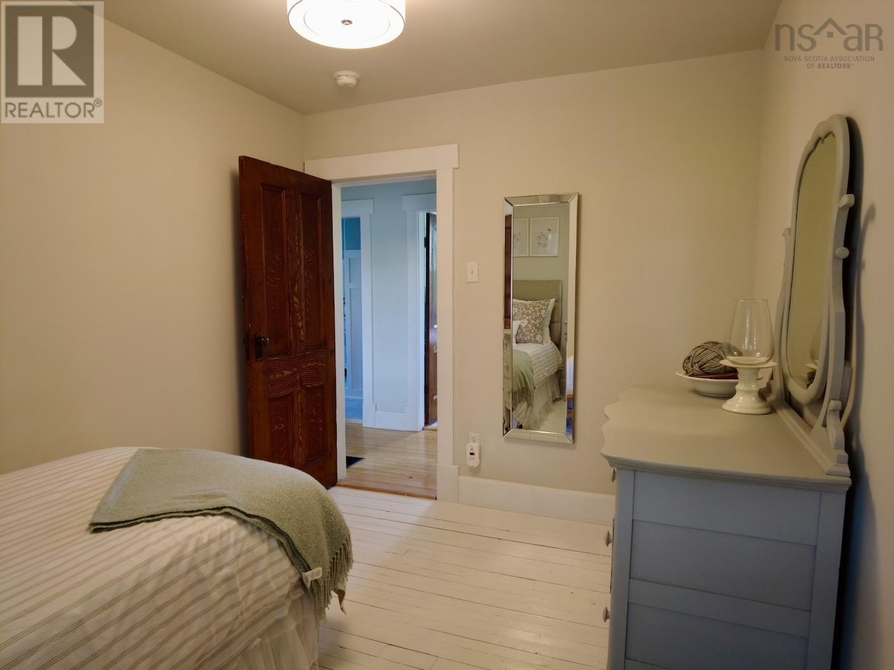29 River Avenue Property Photo 36