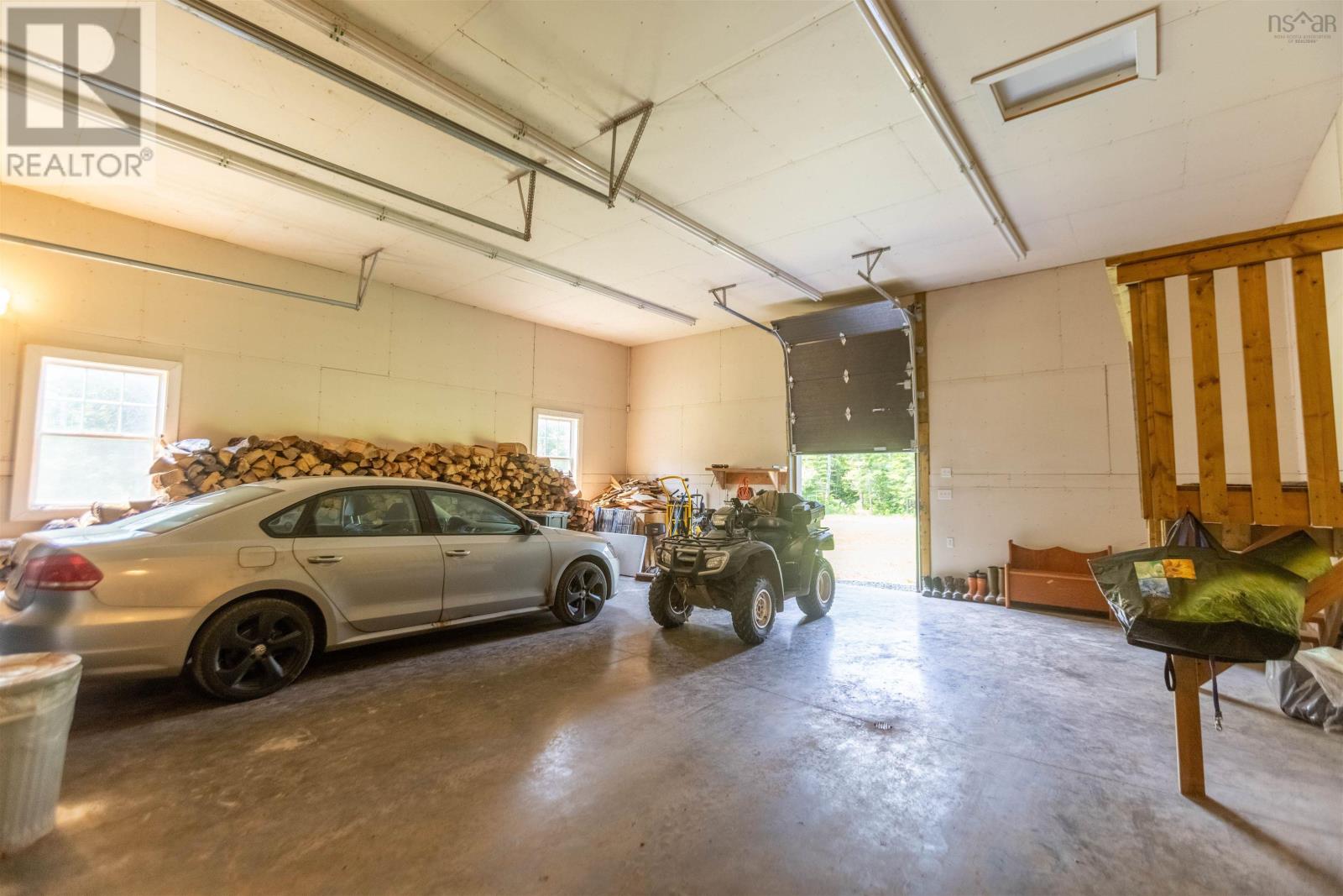 17917 Highway 2 Property Photo 41