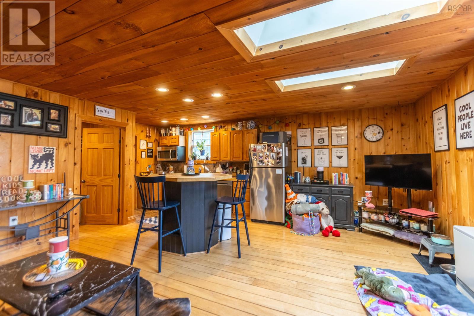 17917 Highway 2 Property Photo 45