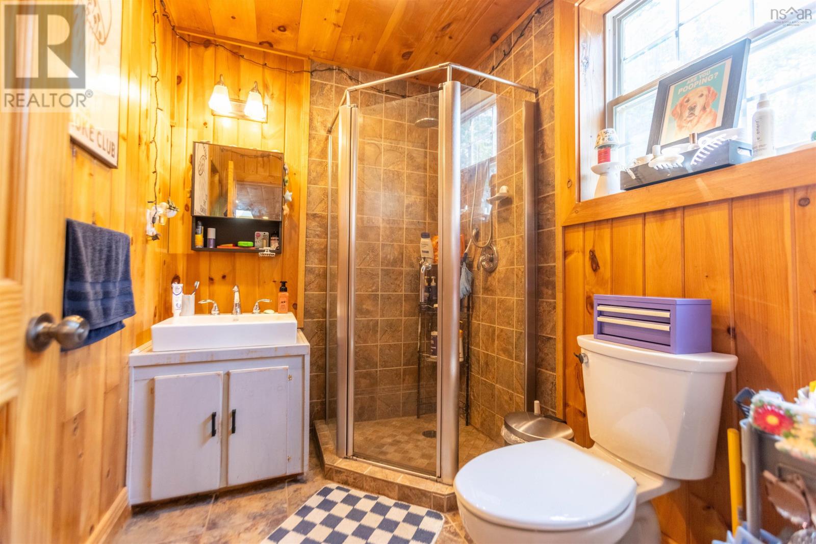 17917 Highway 2 Property Photo 49