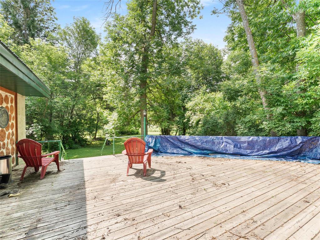 65 River Road N Property Photo 27