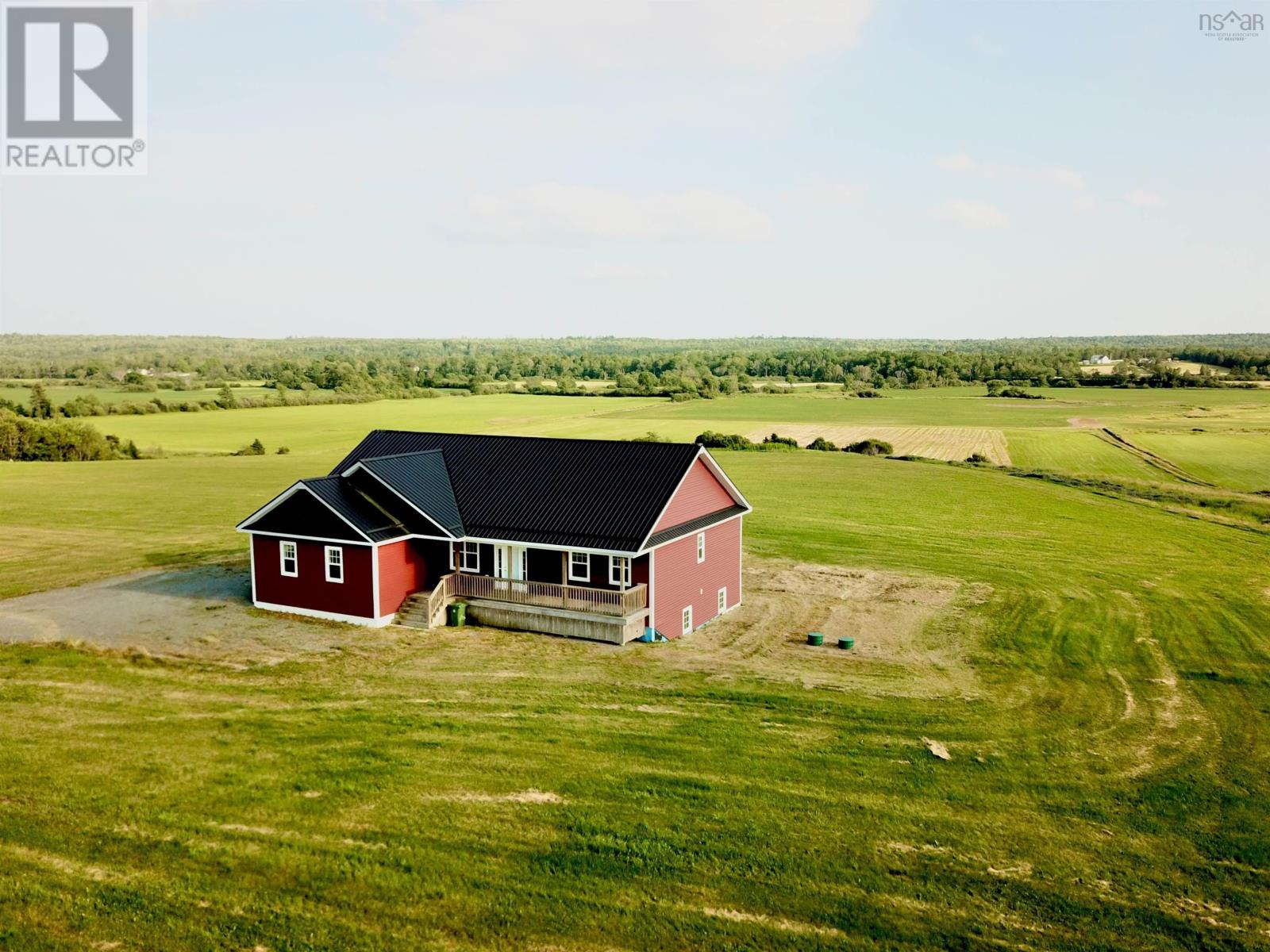 2192 Highway 289 Property Photo 2
