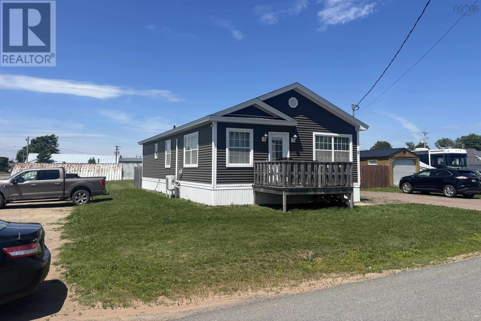 2 Abbott Street Property Photo 1