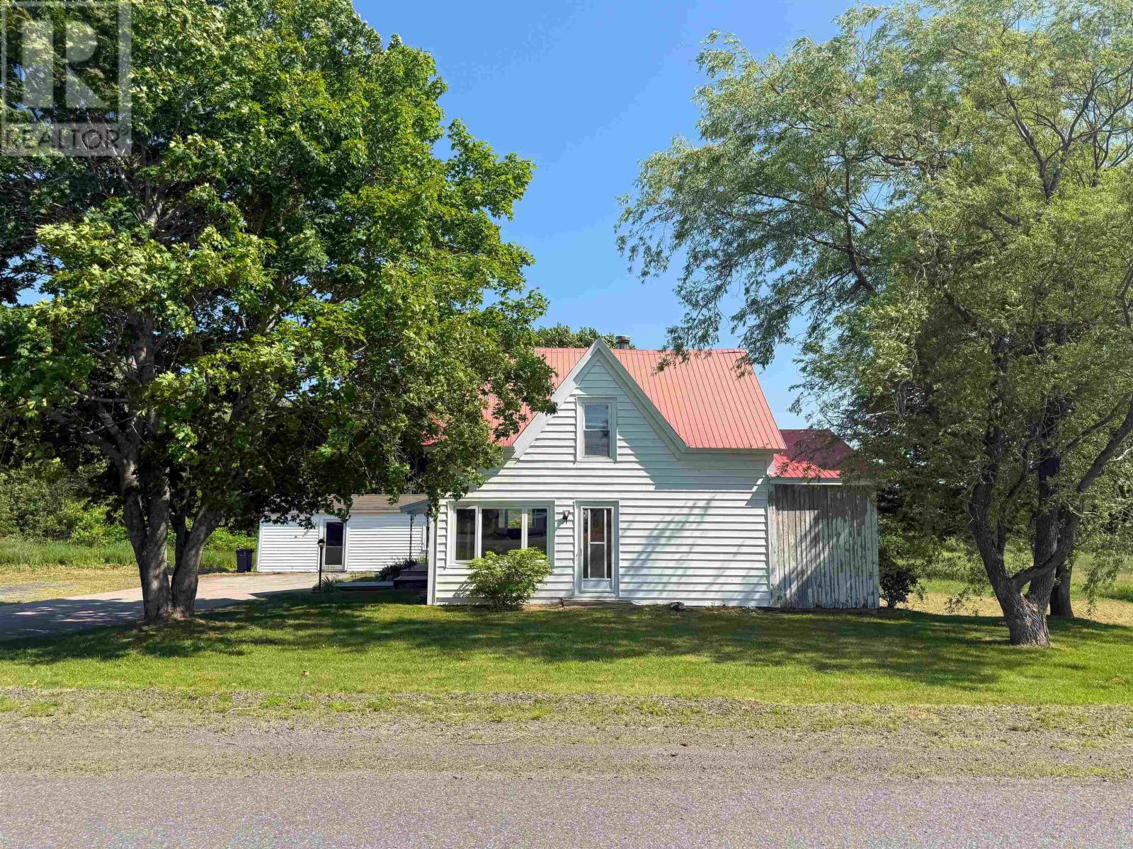 3040 Clementsvale Road Property Photo 1