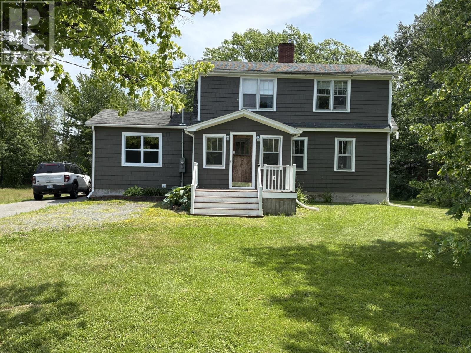 86 MAPLE Avenue Property Photo 1