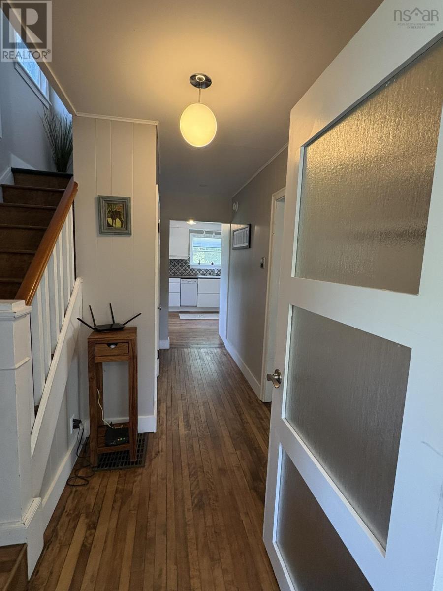 86 Maple Avenue Property Photo 8