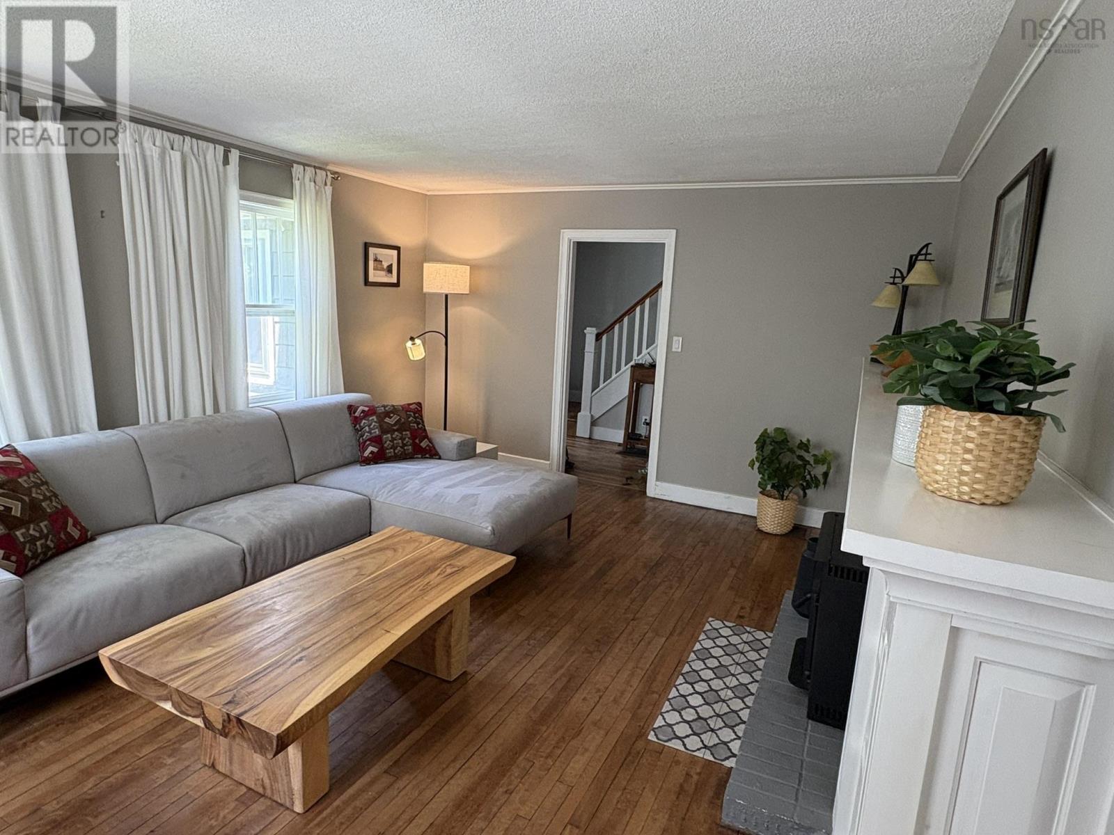 86 Maple Avenue Property Photo 15