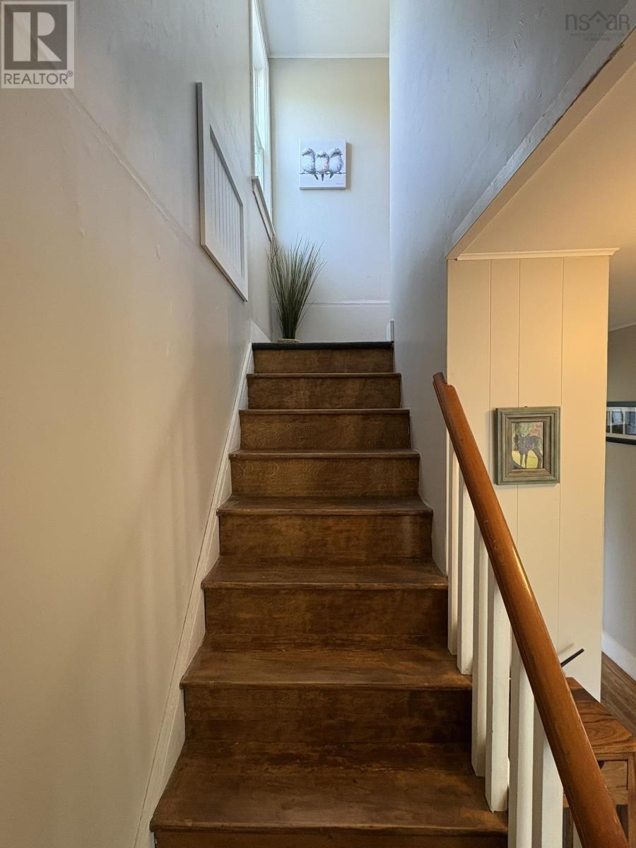 86 Maple Avenue Property Photo 17