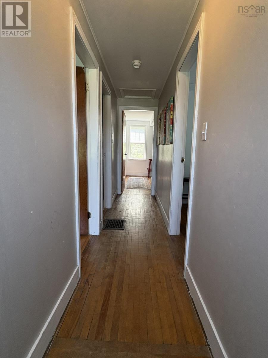 86 Maple Avenue Property Photo 18