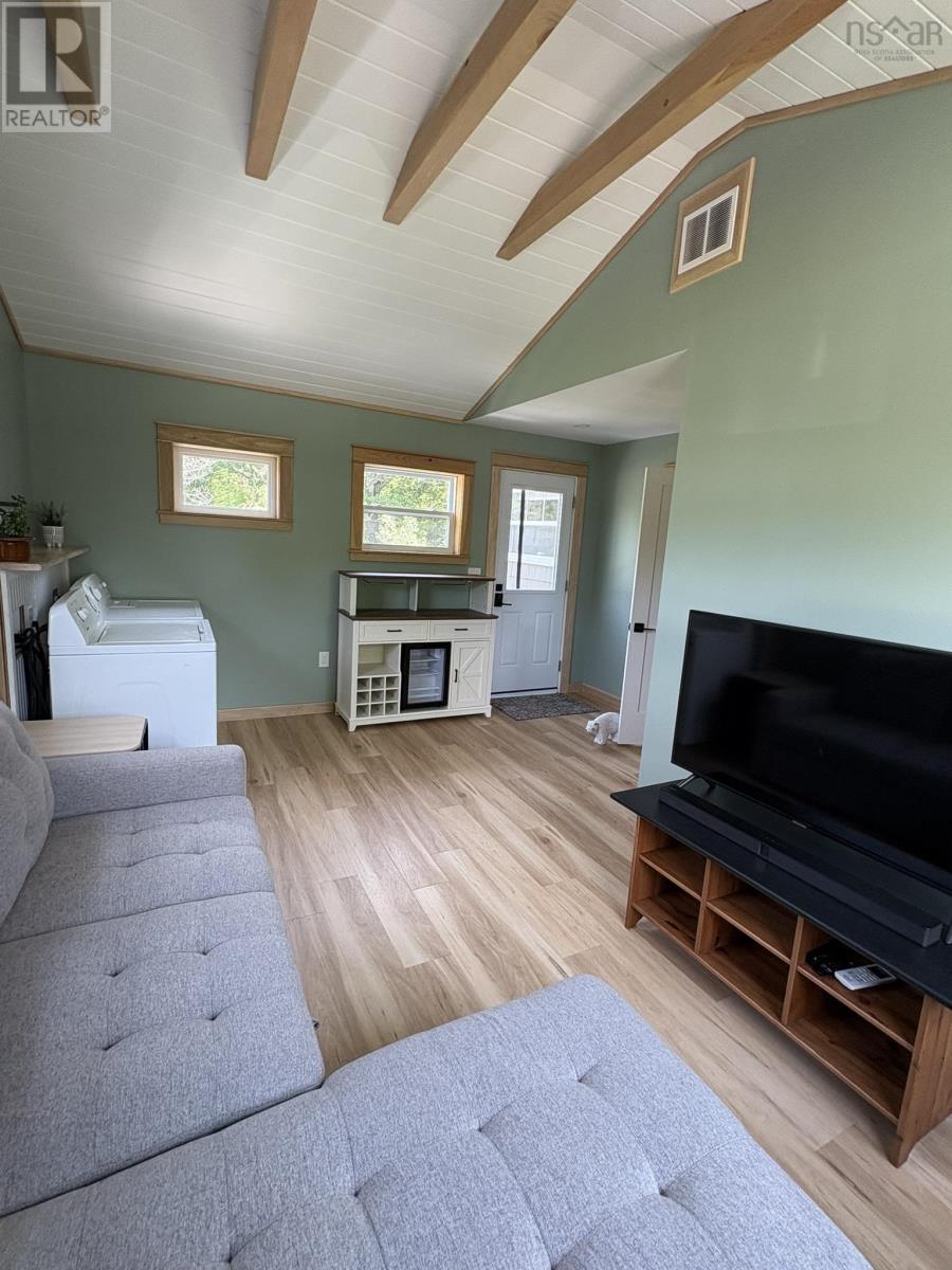 86 Maple Avenue Property Photo 27